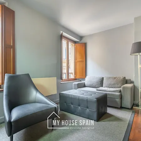 Aparthotel Myhousespain - Moros 41 Gijón