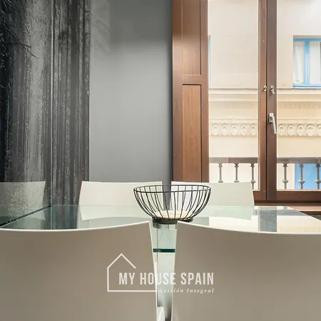 Myhousespain - Moros 41 Lägenhetshotell 3*