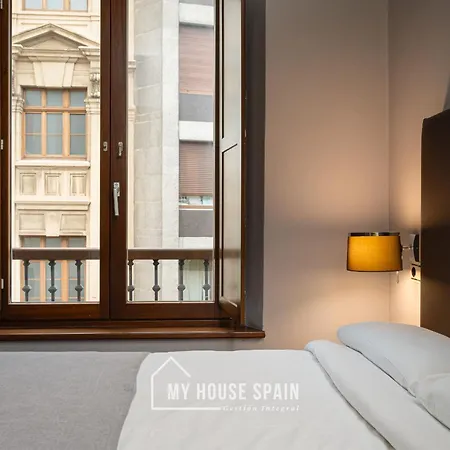 Apartmanhotel Myhousespain - Moros 41