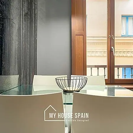 Myhousespain - Moros 41 Lägenhetshotell