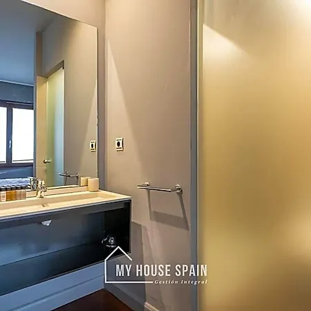 Lägenhetshotell Myhousespain - Moros 41