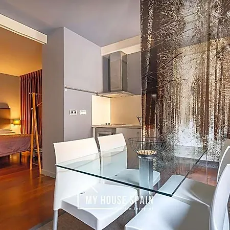 Lägenhetshotell Myhousespain - Moros 41 Gijón